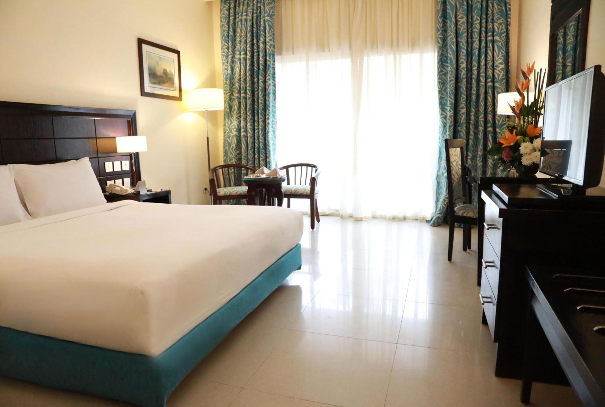 Hotel Sierra Sharm El Sheikh Esterno foto A room at the hotel