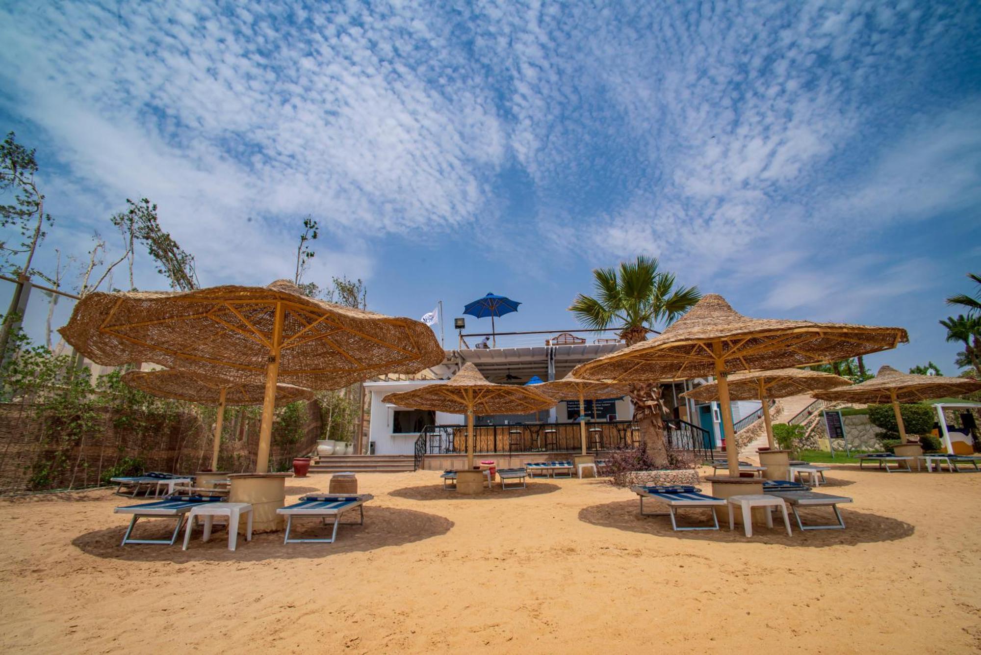 Hotel Sierra Sharm El Sheikh Esterno foto The beach at the resort